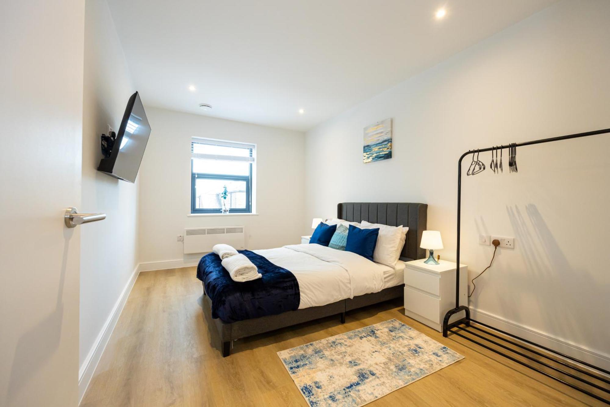 Modern 2 Bed Near Wythenshawe Hospital And Manchester Airport With Parking Eksteriør bilde
